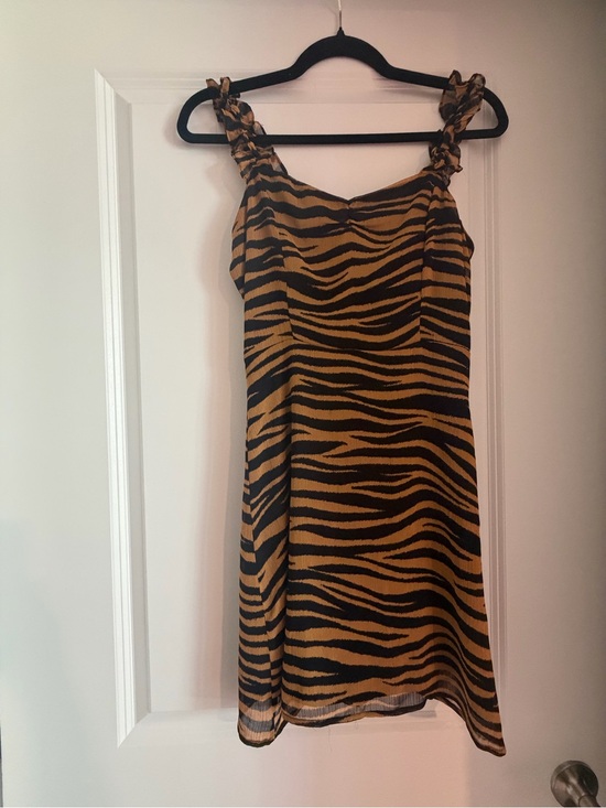 All in Favor Dresses & Skirts - All in favor Tiger-Stripe Slip Dress with Ruffled Straps - Black & Tan